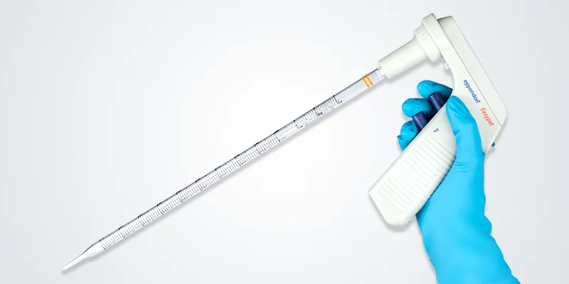 High-accuracy serological pipettes.