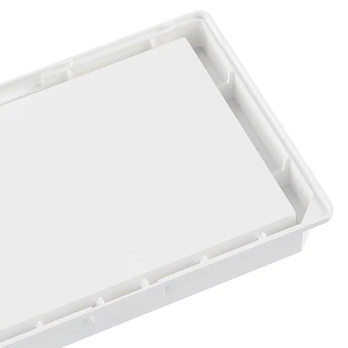 384-well ELISA plates, flat bottom, backside.